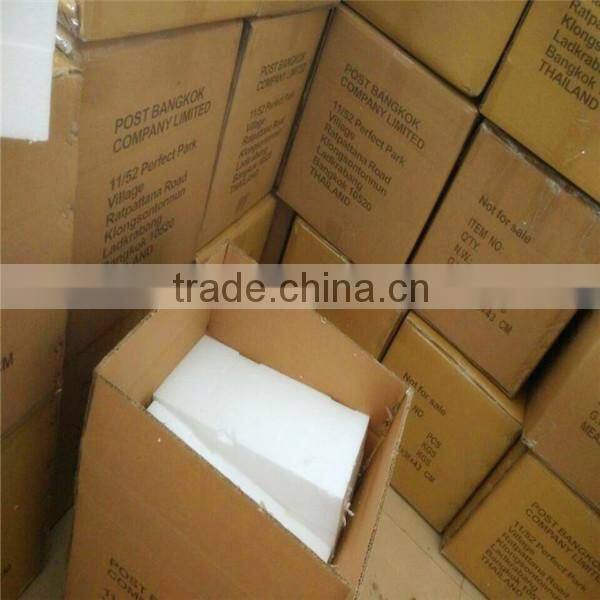 Newest Design Gloden Crystal Pyramid Shape Pen Holder