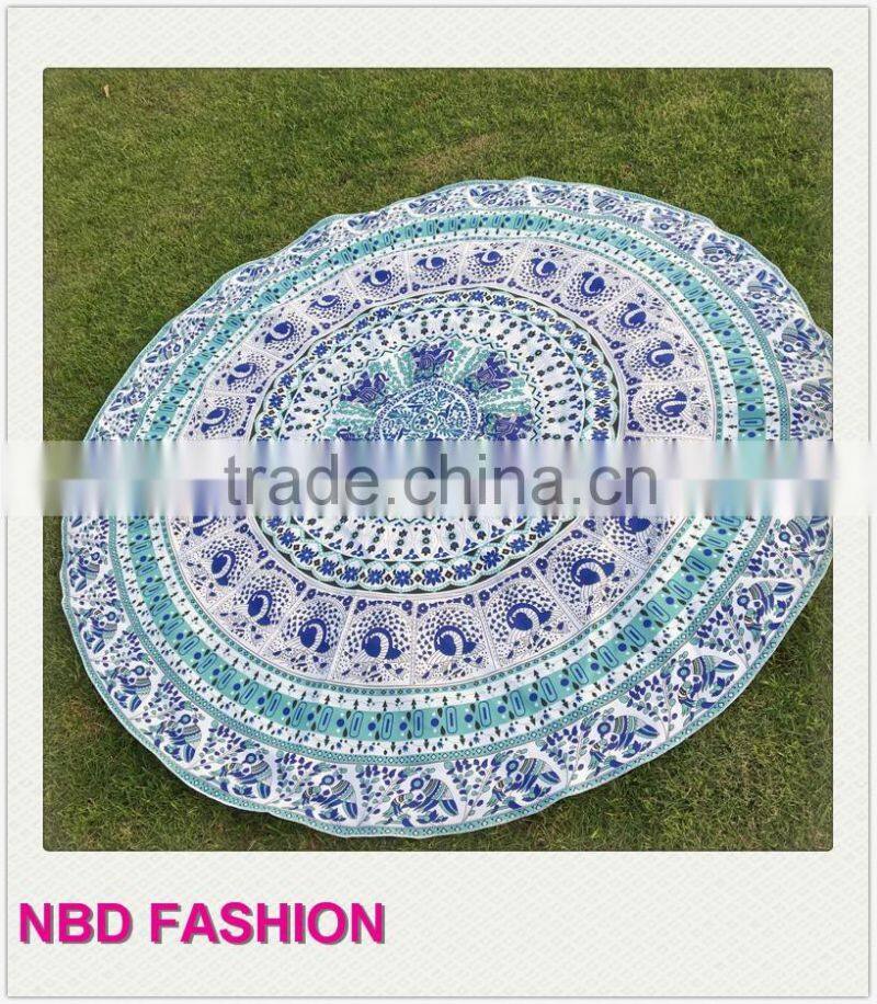 Latest Design Totem Round Beach Scarves Picnic Mat