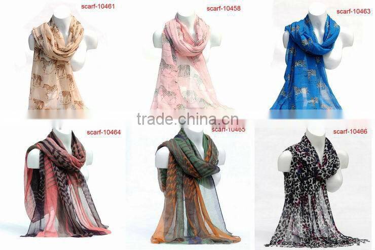 fashion 100% ployester square neck scarf