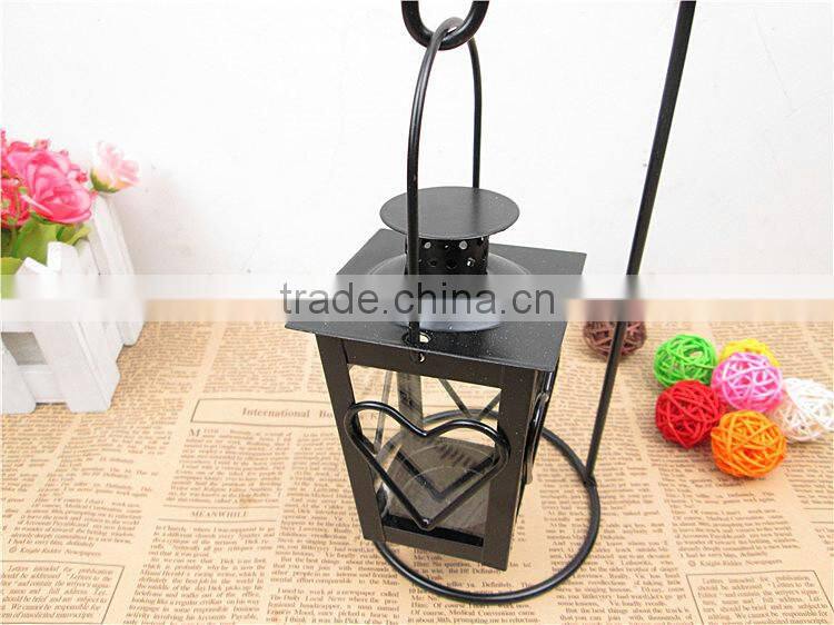 Heart shaped candlestick classical European-style metal candle holder