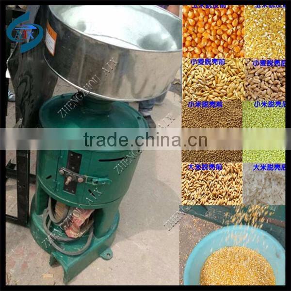 Electric small broad bean hulling machine