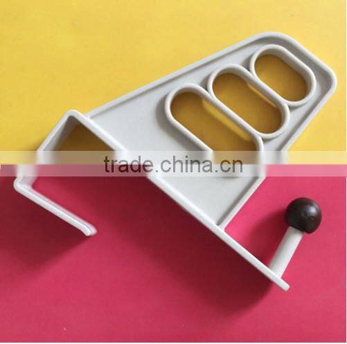 Japanese style simple design P type lollipop shaped hook hangers