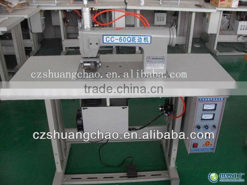 Manual non-woven bag cutting and sewing machine