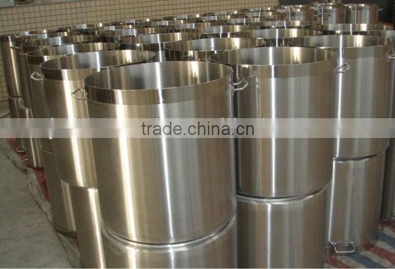 Large stainless steel stock pot with lid