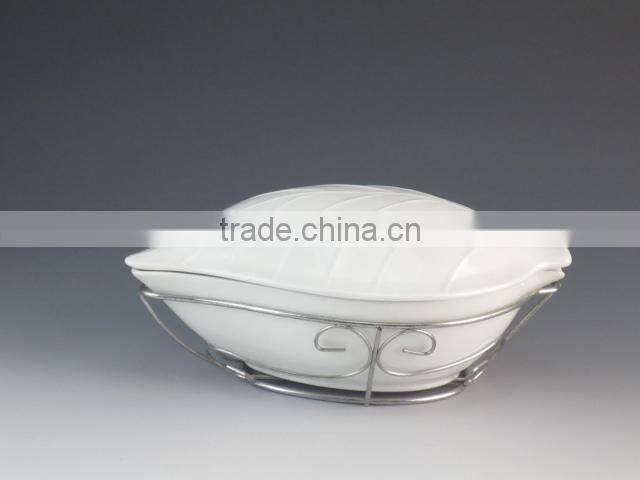 leaf shape white porcelain casserole with iron rack