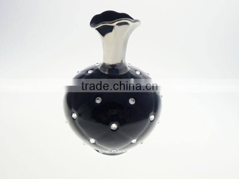 China Manufacturer Porcelain Black Color Elegant Vase With Swarovski Crystal V1043-CM06-0593