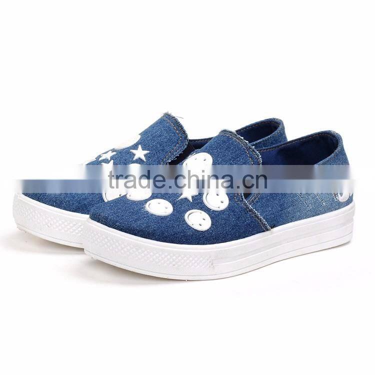 Newest alibaba china canvas shoe woman trainers shoes 2017