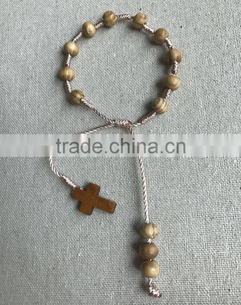 8mm Gorgeous Natural Round Polished Wood Beads Handmade Cord String Bracelet Wooden Prayer Beads Rosary Cross Pendant Bracelet