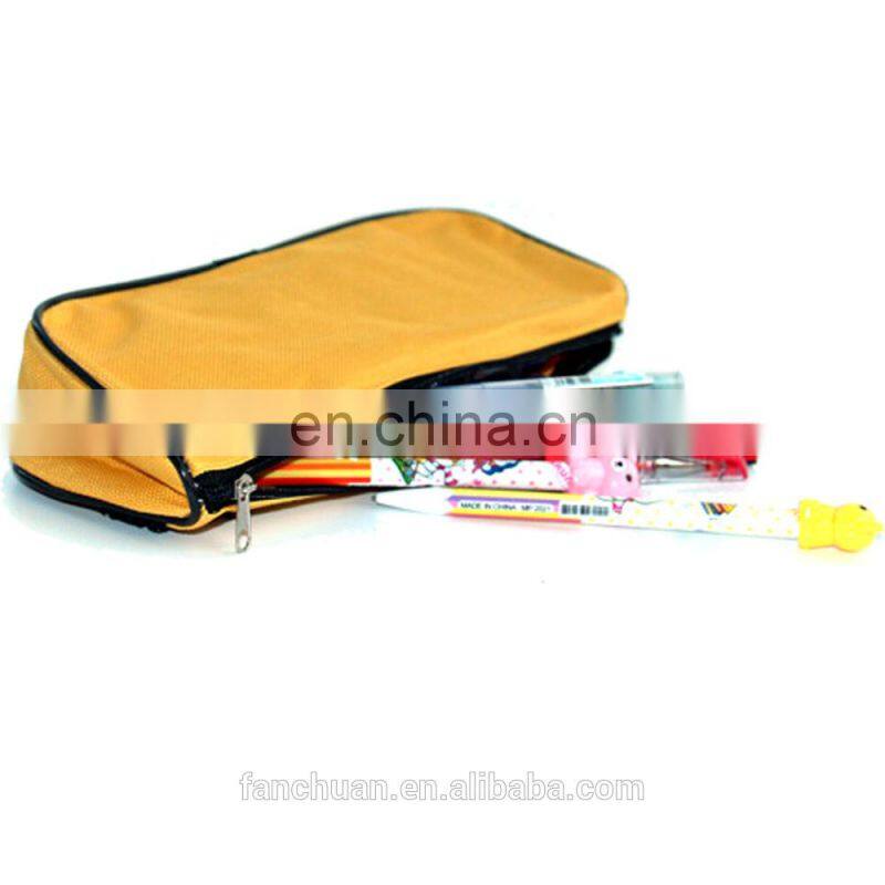 Customized Korea Polyester Cheap Triangle Students Pencil Case