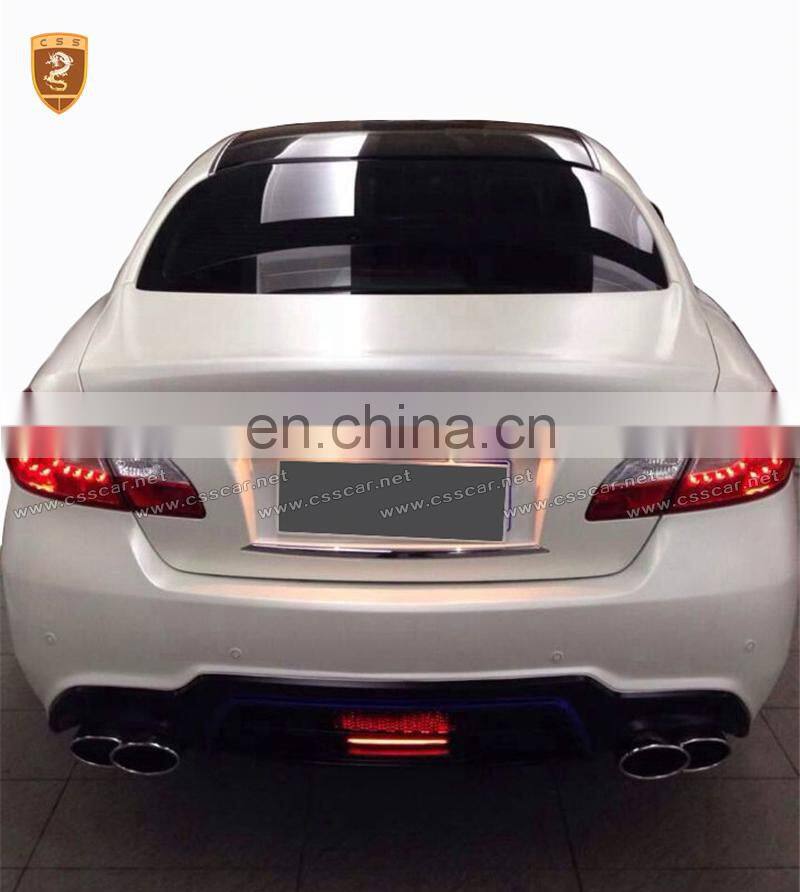 Good quality wd style body kit for infinit M25L/M37/Q70L in frp