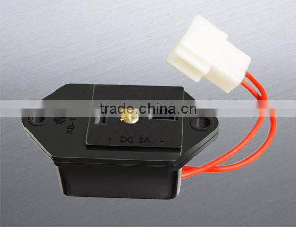8A 12V Single wire Type T socket