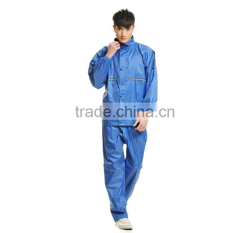 100% waterproof hood with a brim riding reflective raincoat