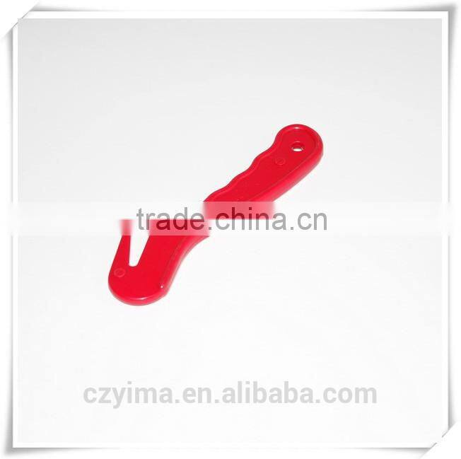 Hay/straw bale twine cutter/ stable tool