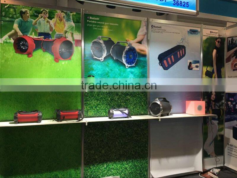 Fashional Design 9 Inch Portable DVD Player With TV Tuner FM USB