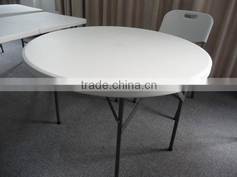 Hot saling round shape blow moulded foldable table
