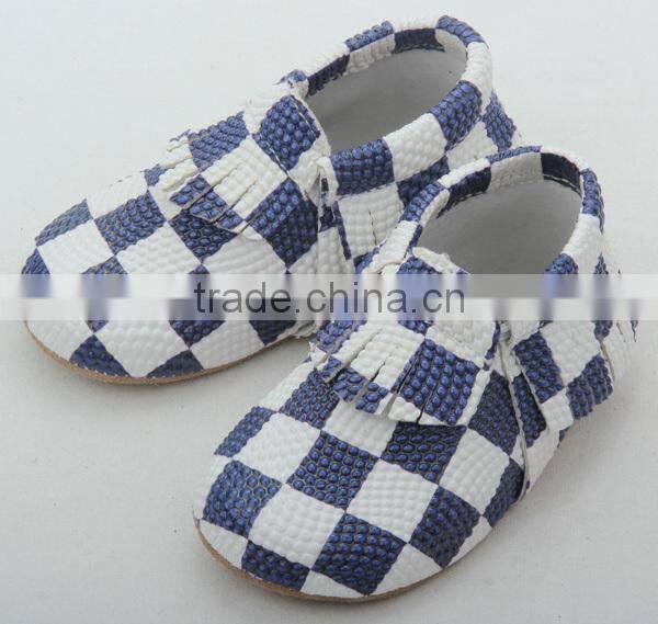 Wholesale moccasins made baby footwear