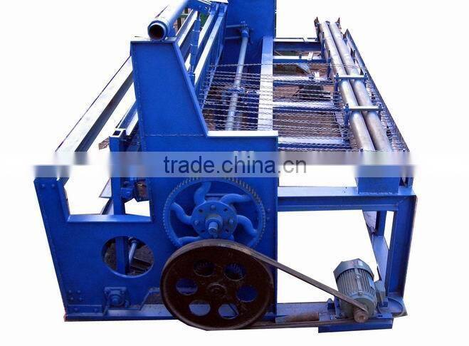 Heavy Crimped Wire Mesh Weaving Machine