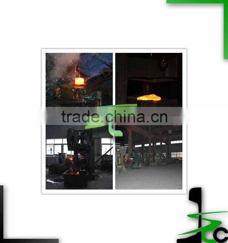 Rail weld on shoulder/ railway track systems