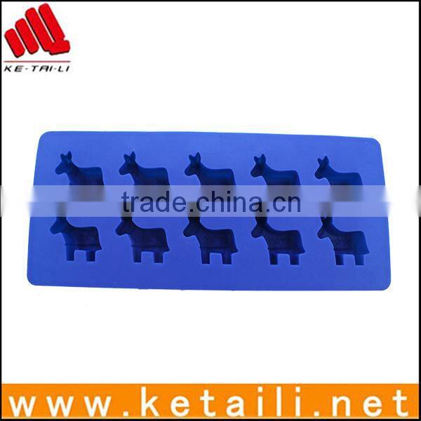 Factory Price silicone cake mold for new year