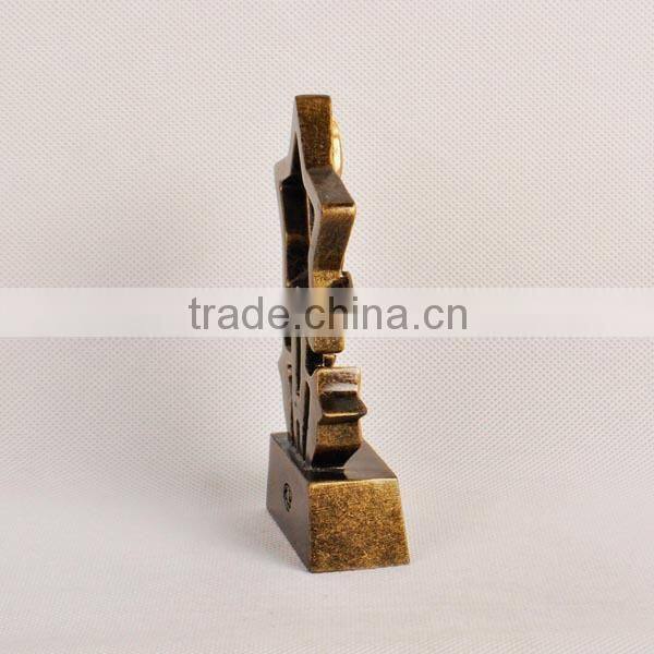 Star achievement resin decorative trophy