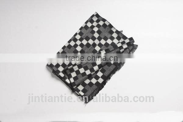 2016 latest fashion 100% wool woven long scarf for man