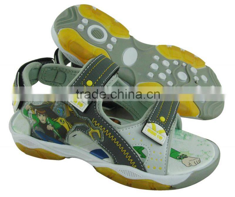 2015 sports kids Hollow out sandals with ben 10 cartoon