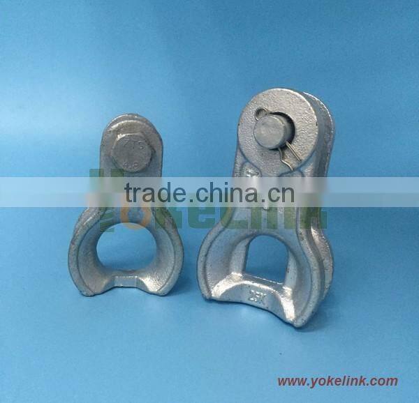 Galvanizing thimble clevis for electric power fitting