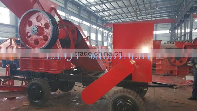 New style diesel engine mobile jaw crusher for stone crushing plant