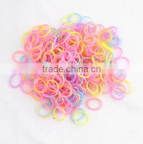 Free Shipping 600pcs Glow In The Dark Ranbow Fun Diy Colorful Loom Kit Rubber Bands Plastic Box
