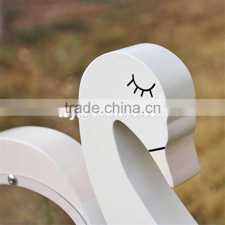 New design cute white swan shape wooden baby piggy banks W02A256