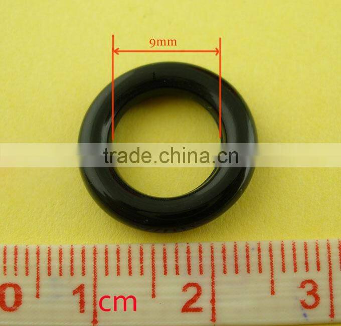 Black& White Plastic Knitting Stitch Markers