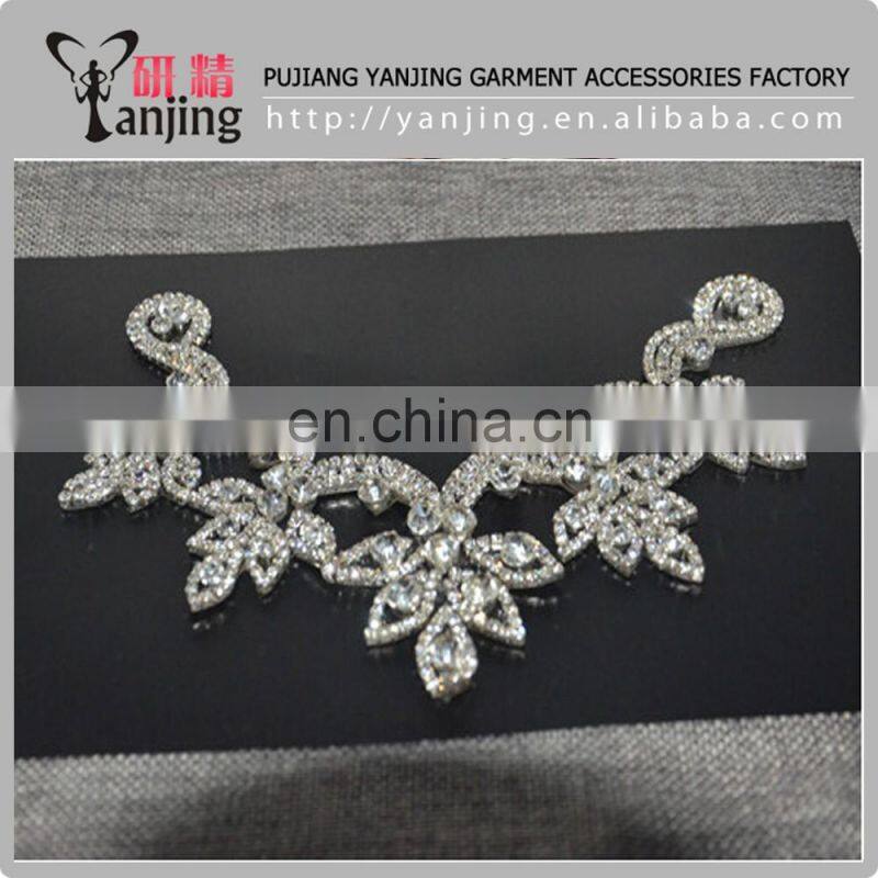 Professional Factory wholesale White Silver Beaded Crystal Rhinestone garment Applique Iron-On