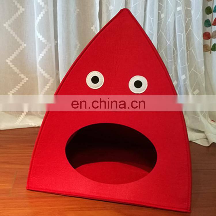 The cute cartoon Wool like handmade pet dog bed