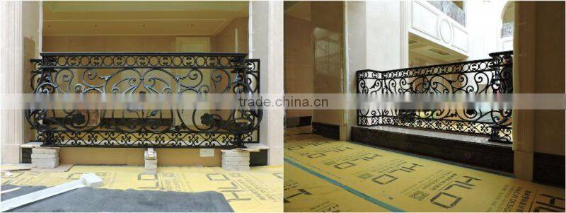 Wrought iron balcony balustrade design