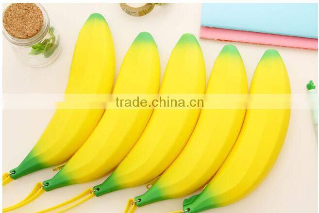 Novelty Silicone Portable Banana Coin Pencil Case Purse Bag Wallet Pouch Keyring