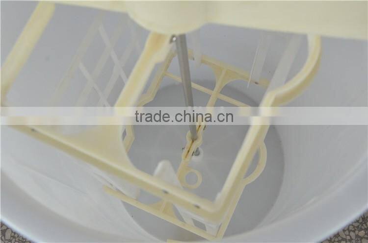 beekeeping tools 2 frames manual plastic honey extractor