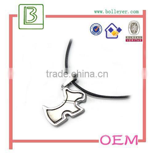 wedding ring holder necklace