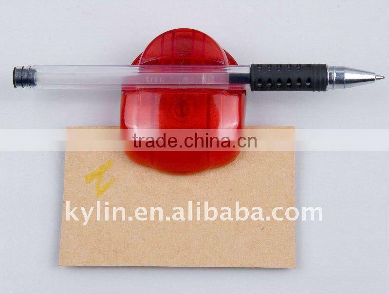 plastic magnetic clip