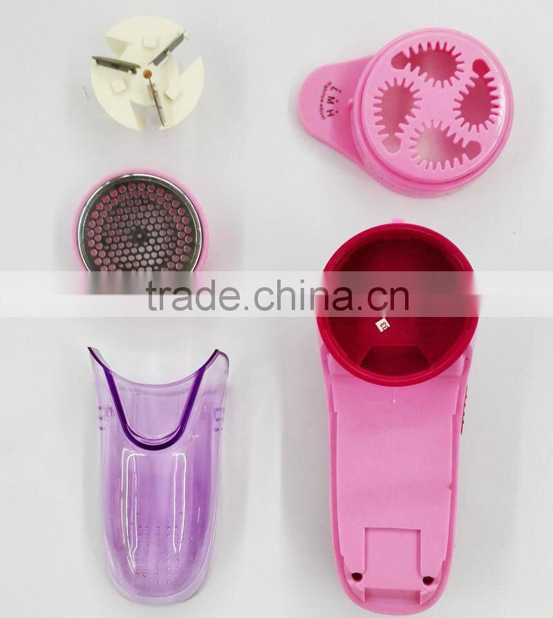 NK-7799 Fabric Fuzz dust Remover Newest Portable Hair Ball Trimmer Sweater Clothes Shaver Pill battery electric clothes brush
