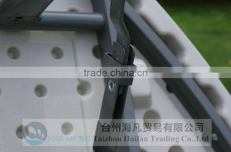 stainless steel bracket PE 6FT outdoor round table for banquet/durable modern round dining table with removable legs