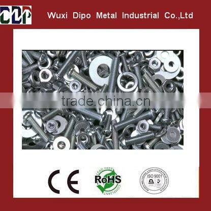 Black Oxide Finish Meets DIN 7985 Steel Pan Head Machine Screw