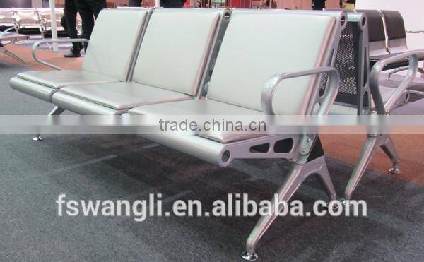 3-seater metal link chair