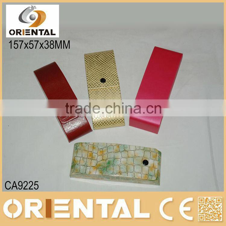 eyeglasses display case