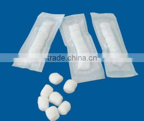 Gauze ball making machine in blister packing
