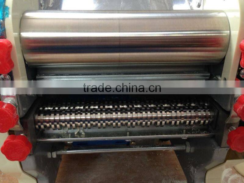 Noodle making machine