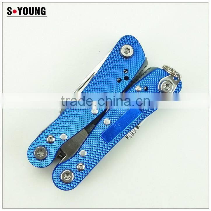 91002 6-in-1 Multifunction Folding Pliers
