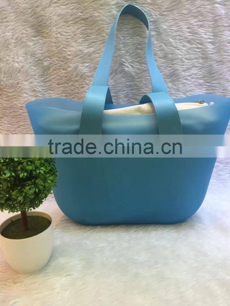 Yiwu and Guangzhou Lady Bags Market