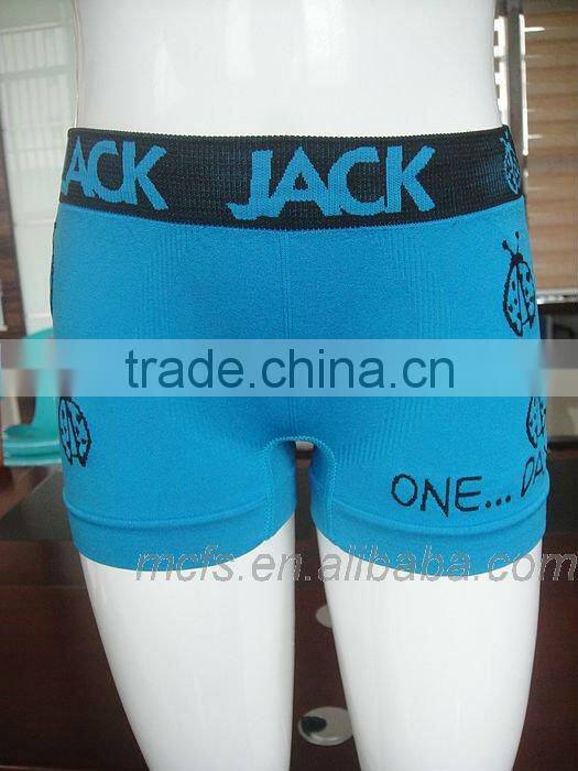 Comfortable seamless boy's cartoon boxer & briefs