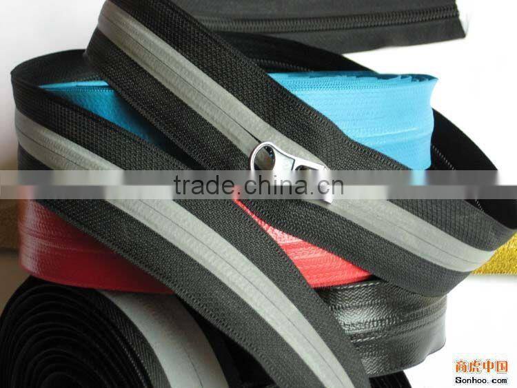 Custom Reflective Iron on zipper pulls for cloth