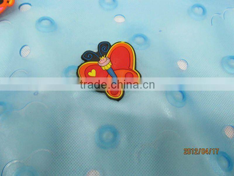 Pretty stylish anti-slip bath mat